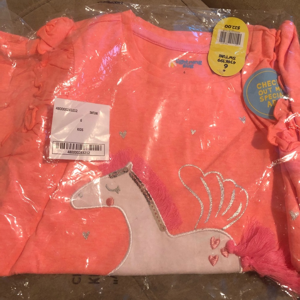 Pink horse shirt